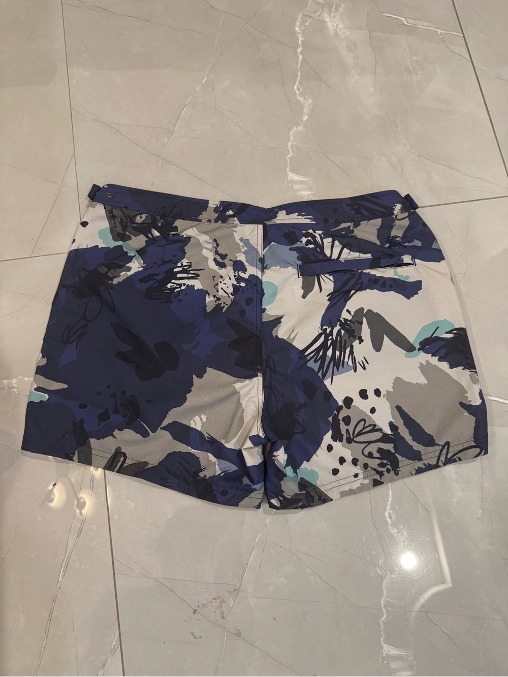 Burberry Abstract Floral Print Shorts in Blue, Gray and Black - Picture 2 of 10